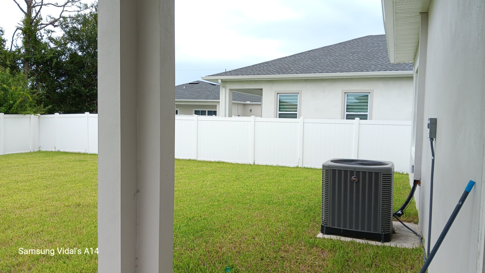 Building Photo - 161 Antilla Dr