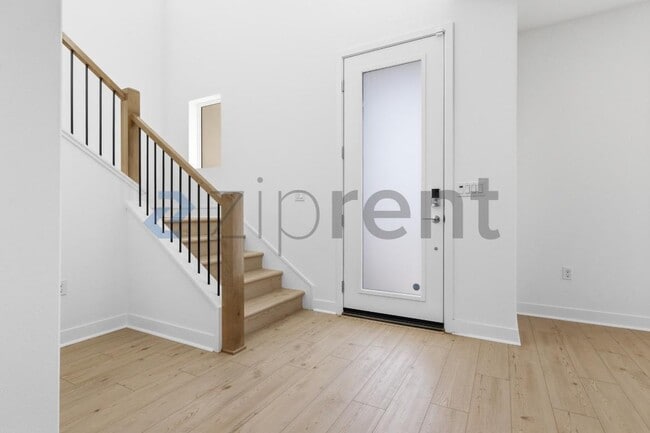 Building Photo - 75249 Buckley Dr