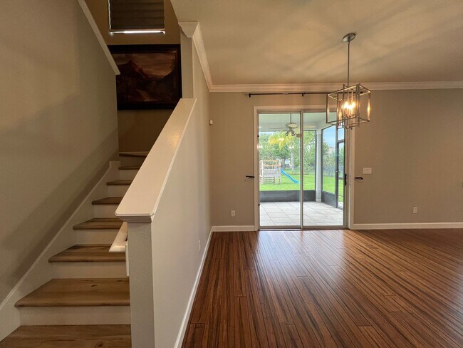 Building Photo - BEAUTIFUL 3-bedroom, 3-bathroom home in Gr...