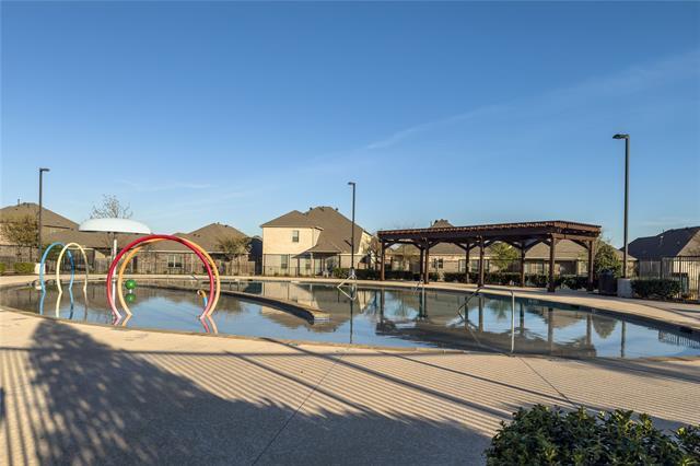 Building Photo - 9013 Athens Dr