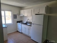 Building Photo - 620 Illinois Ct