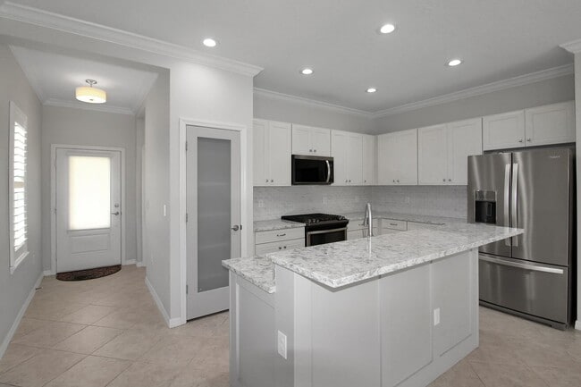 Building Photo - Milano Annual Home for Rent