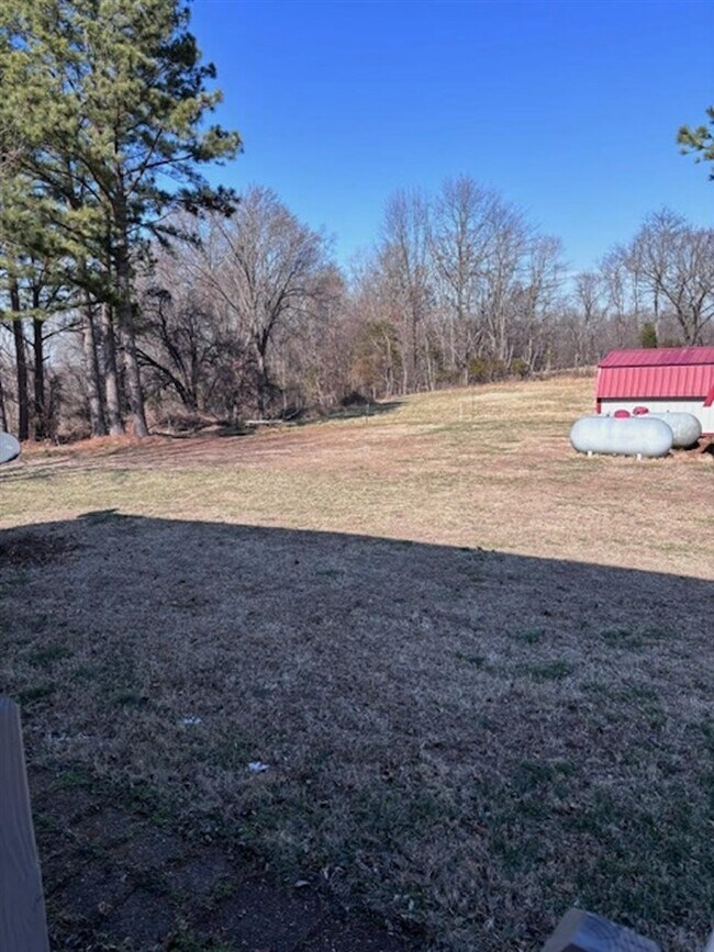 Building Photo - 1444 Ben T Johns Rd