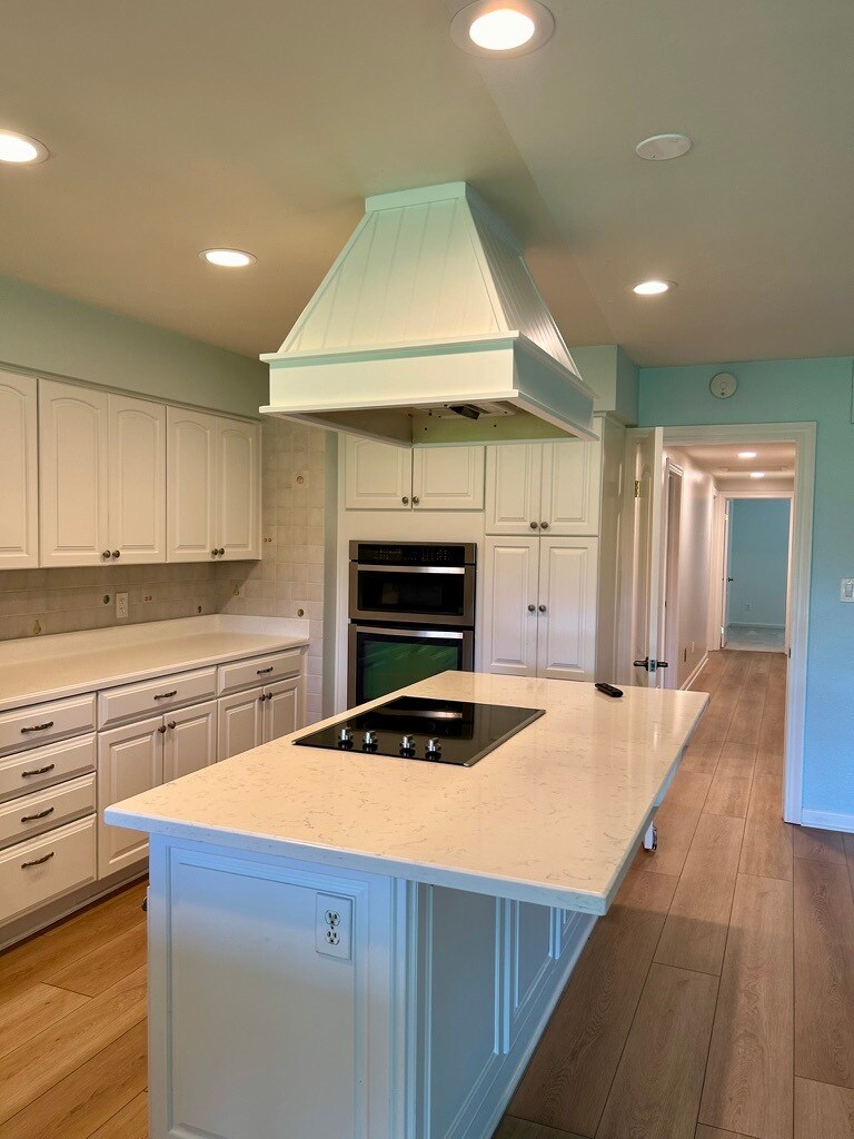 Building Photo - 17950 Mirasol Dr