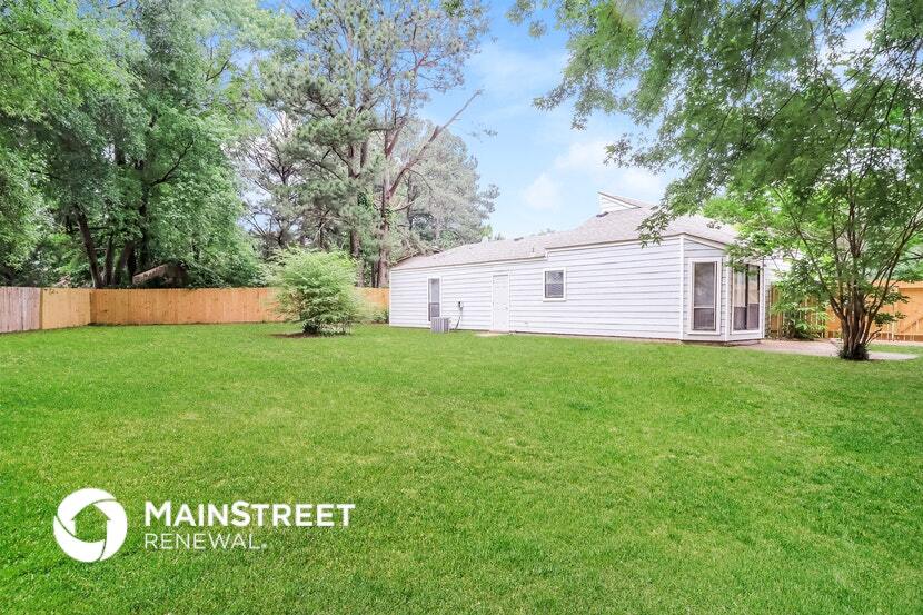 Building Photo - 4001 Ganymede Cove