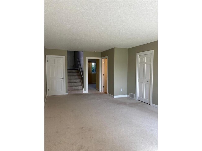 Building Photo - 10277 Arrowwood Dr