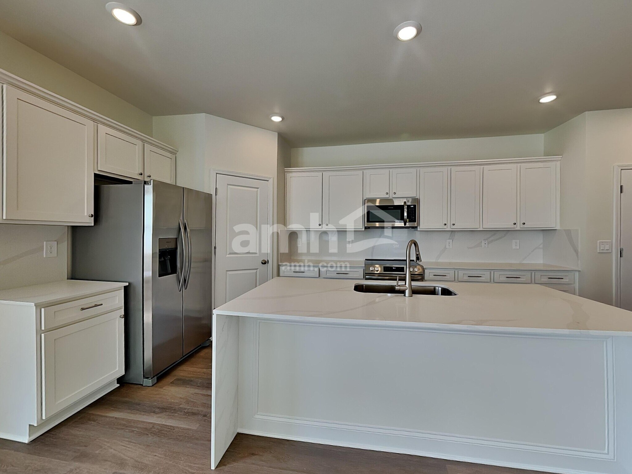 Building Photo - 3307 Emzy Dr