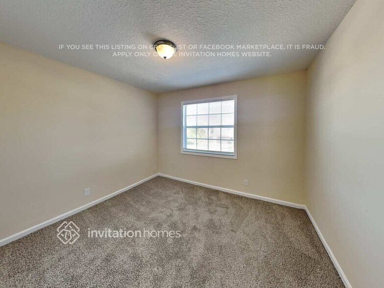 Building Photo - 6236 Lansdowne Cir