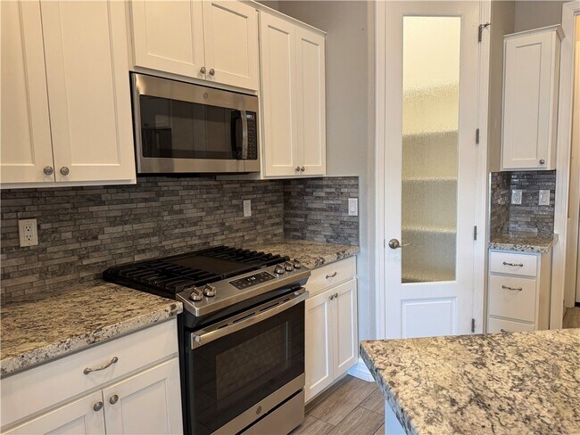 Building Photo - 2933 Camino Encanto