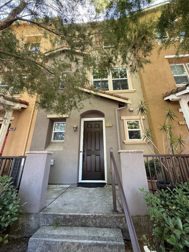 Building Photo - 2492 Autumnvale Dr