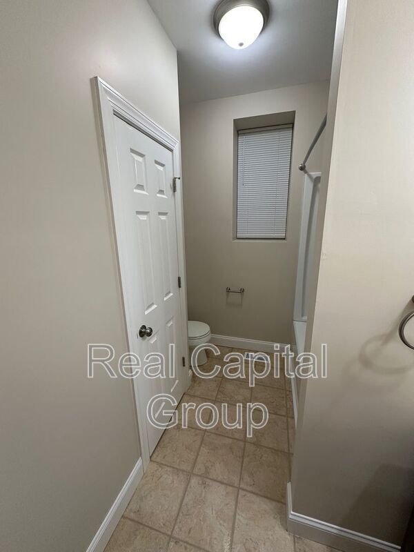 Building Photo - 21 124th St