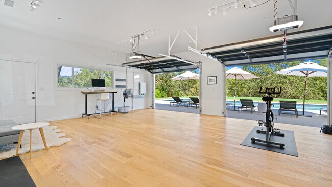 Building Photo - 2234 Lytton Springs Rd