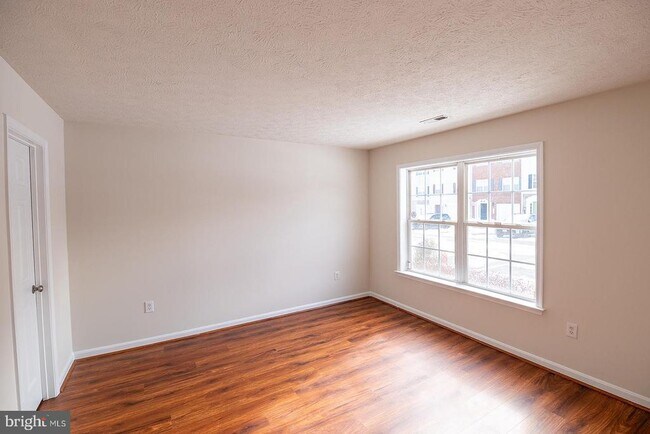 Building Photo - 101 Pelican Cove