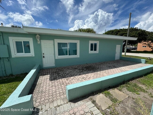 Building Photo - 901 S Orlando Ave