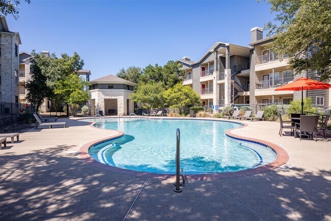 Building Photo - 2320 Gracy Farms Ln