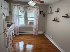 Building Photo - 918 W Camplain Rd