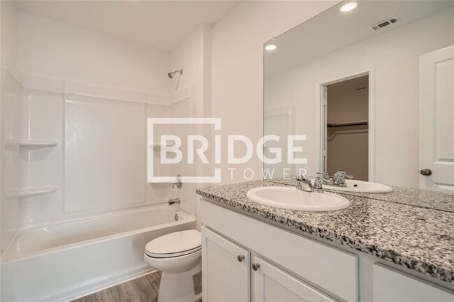 Building Photo - 5307 Hornsbeck Heights Converse, TX 78109