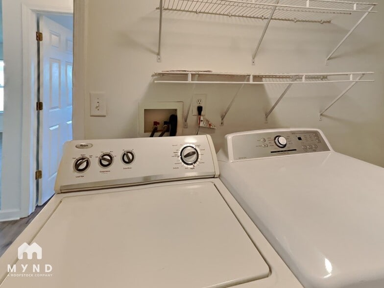 Building Photo - 1287 Constitution Dr