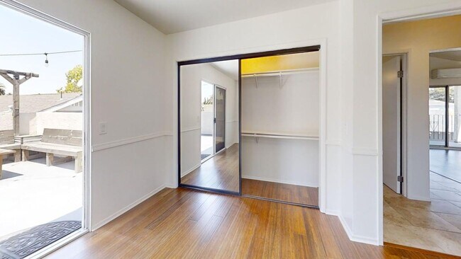 Building Photo - 630 Mira Mar Ave