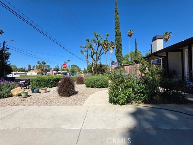 Building Photo - 6954 Glade Ave