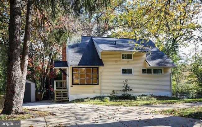 Primary Photo - 839 Bowie Rd