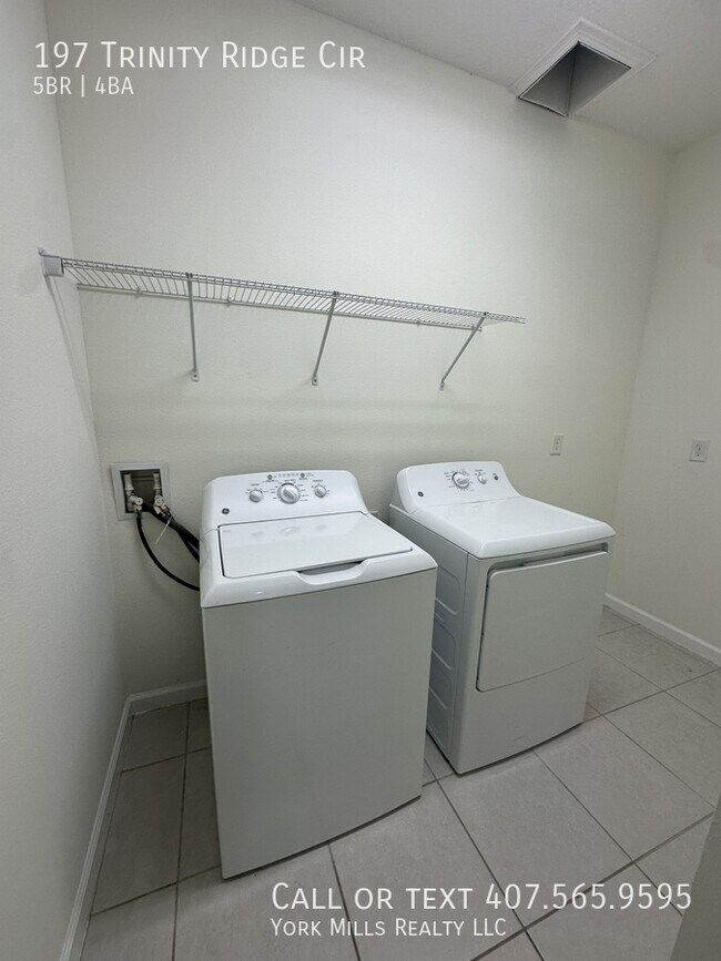 Building Photo - 197 Trinity Ridge Cir