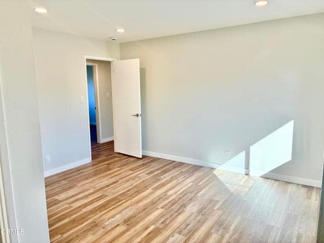 Building Photo - 75 Maxine Ave