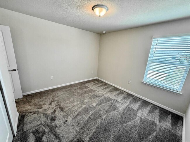 Building Photo - 6491 Tabebuia Pkwy