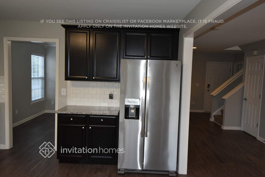 Building Photo - 737 Willow Bay Dr