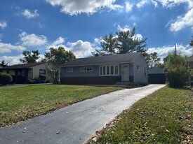 Building Photo - 2483 Shrewsbury Rd