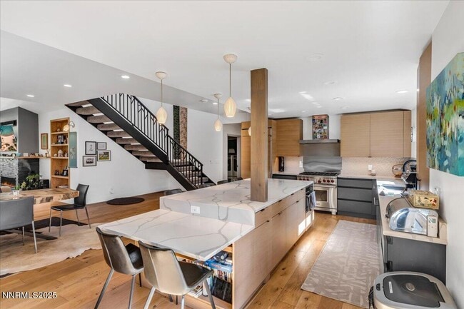 Building Photo - 1262 Hidden Woods Dr