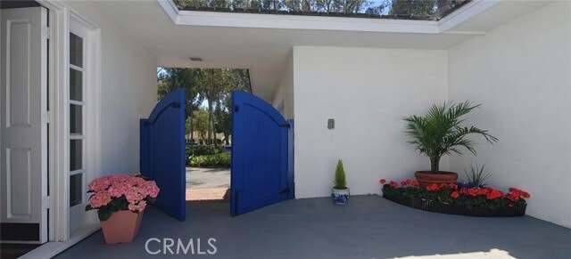 Building Photo - 3421 Palos Verdes Dr N