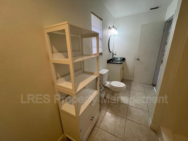 Building Photo - 1130 Quintuplet Dr