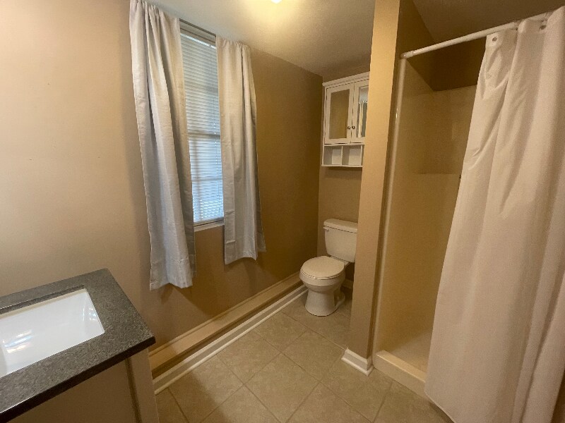 Building Photo - 1811 Dimple Ct