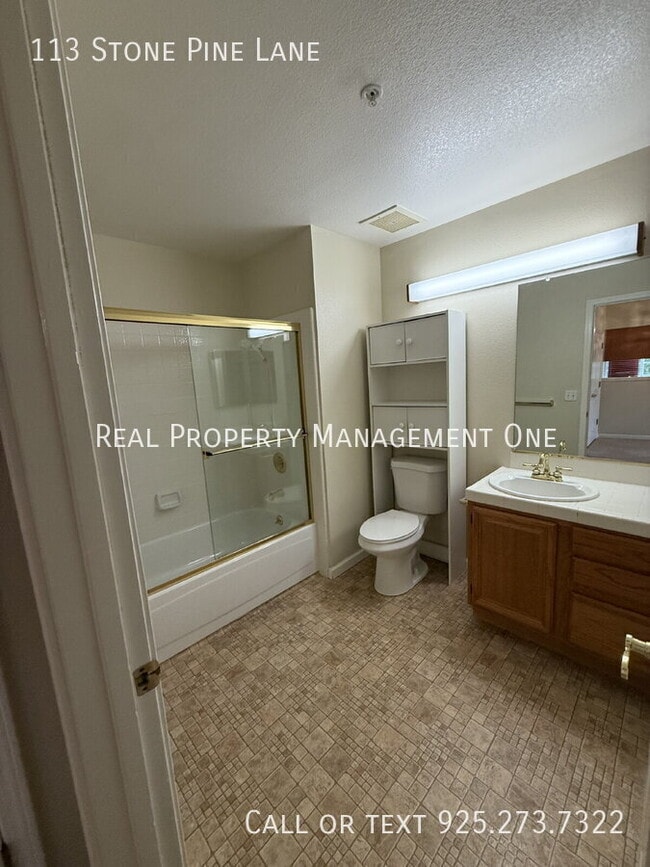 Building Photo - 113 Stone Pine Ln
