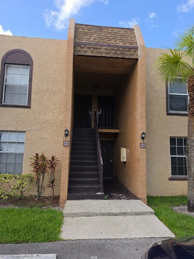 Building Photo - 4231 NW 19th St