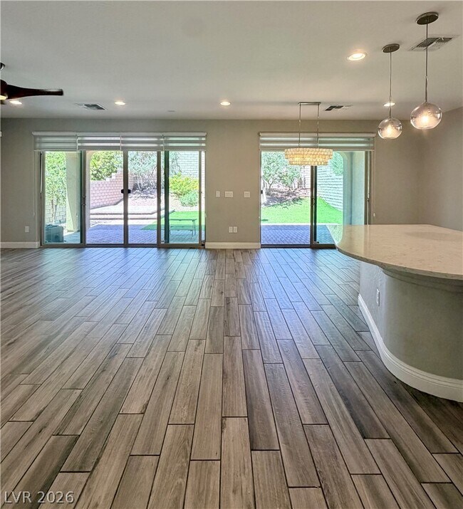 Building Photo - 67 Berneri Dr