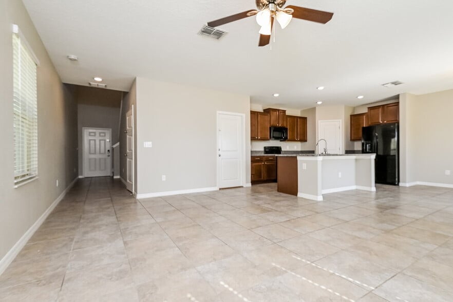 Building Photo - 7205 Ozello Trail Ave