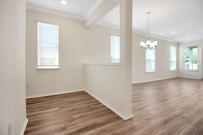 Building Photo - 101 Unforgiven Ln