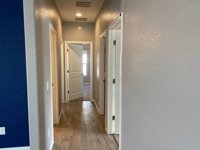 Building Photo - 4BR/2BA/2CG, 1906 sq.ft. rental in Sierra Vista, AZ