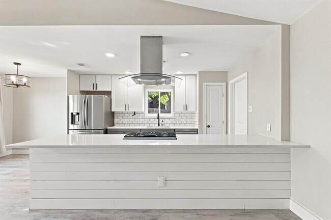 Building Photo - 12713 Rhea Ct