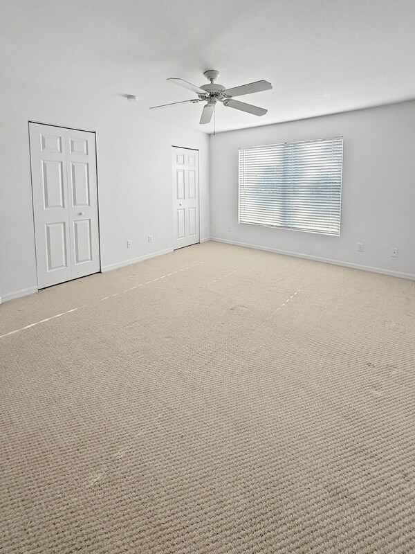 Building Photo - 3612 Pine Oak Cir