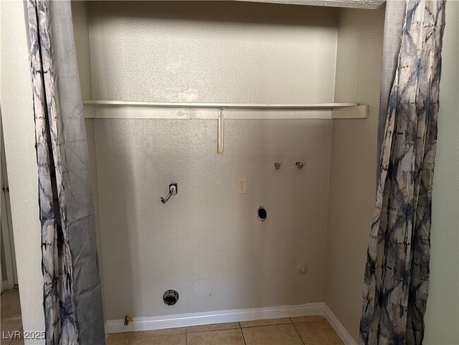 Building Photo - 6841 Arroyo Ave