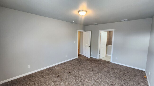 Building Photo - PALO ALTO HEIGHTS- 3bedroom 2 bath Home