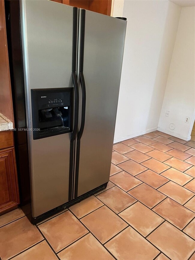 Building Photo - 202 NE 211th Terrace