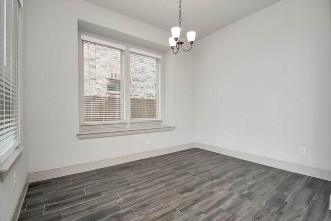 Building Photo - 22368 Misty Woods Ln