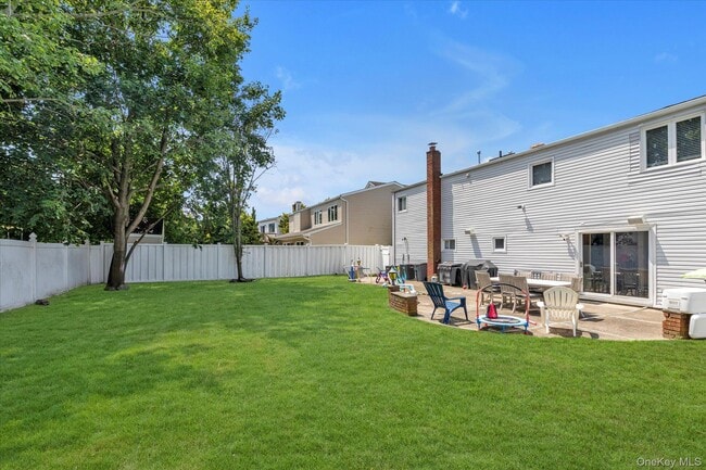 Building Photo - 3075 Whaleneck Dr