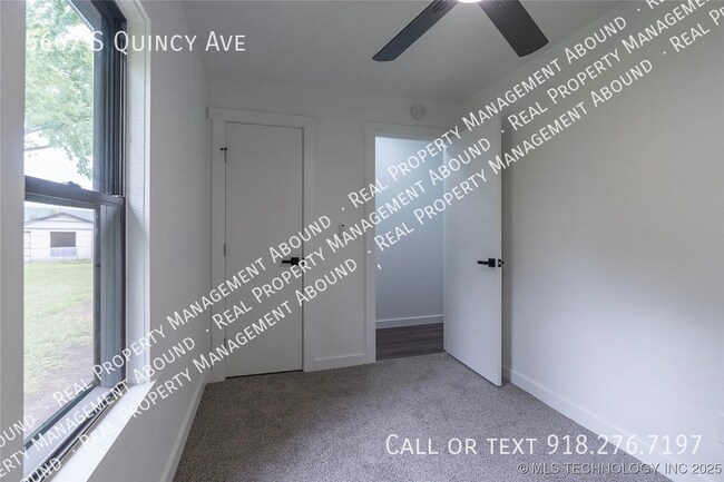 Building Photo - 5667 S Quincy Ave