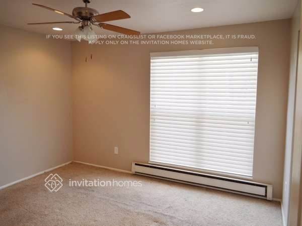 Building Photo - 11156 Forest Ave