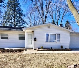 Building Photo - 119 S Dodson Dr